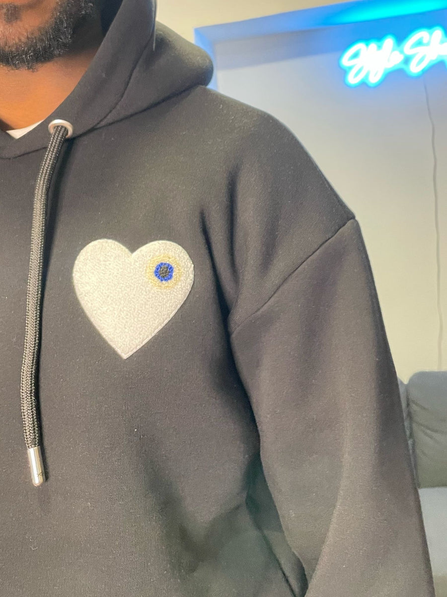 Sweat Noir Cœur Blanc